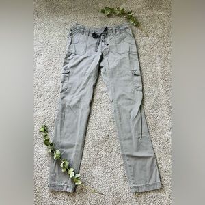 Levis Vintage Skinny Cargo